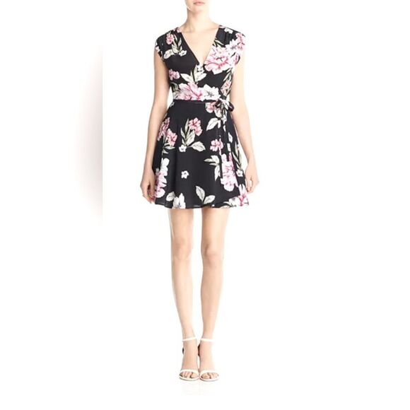 Yumi Kim Black Floral Mini Wrap Dress| NWT| Sizes XS and Small - Picture 1 of 2